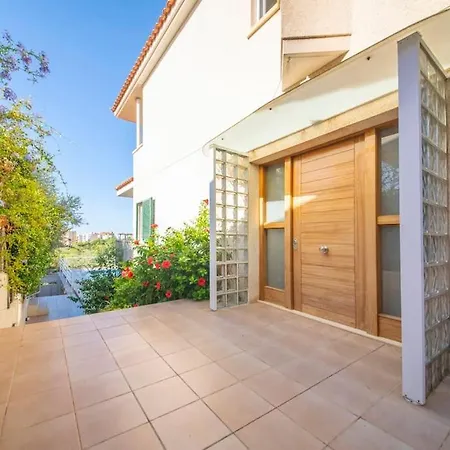 Cambera 10 Minutos De Playa Andando Muy Comoda Area Tranquila * סיטגס