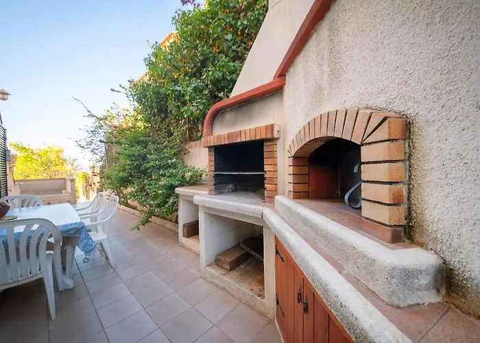 Cambera 10 Minutos De Playa Andando Muy Comoda Area Tranquila