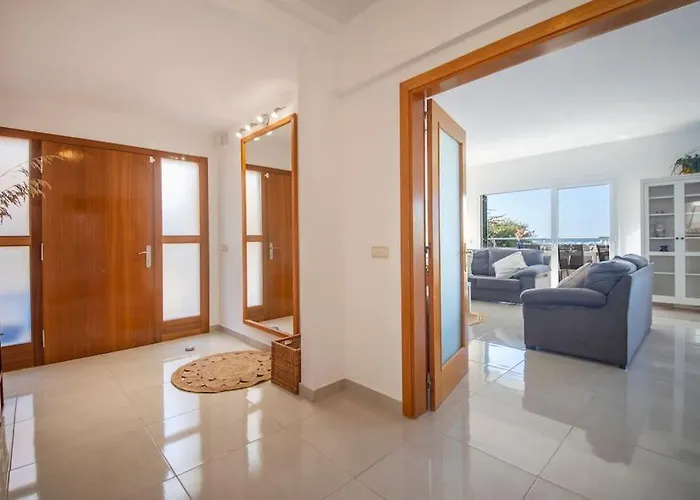 Cambera 10 Minutos De Playa Andando Muy Comoda Area Tranquila Willa *