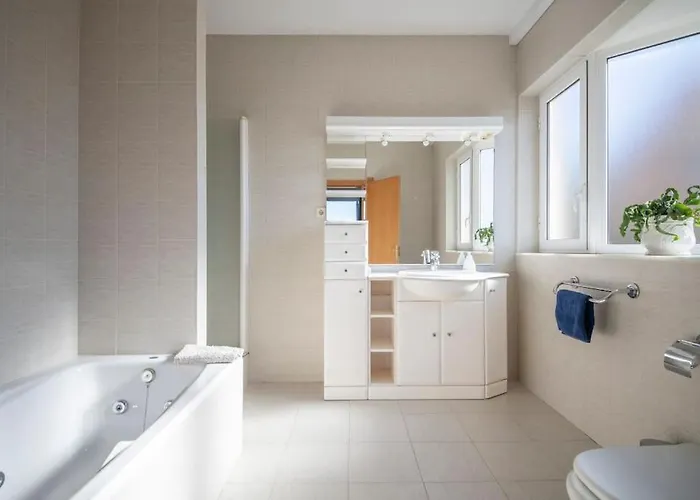 Cambera 10 Minutos De Playa Andando Muy Comoda Area Tranquila Willa Sitges