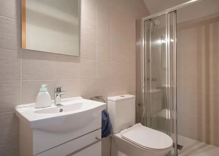 Cambera 10 Minutos De Playa Andando Muy Comoda Area Tranquila Willa Sitges