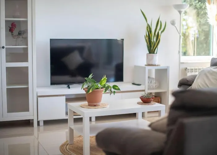 Cambera 10 Minutos De Playa Andando Muy Comoda Area Tranquila